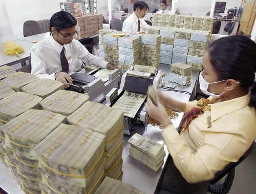 Chọn kênh đầu tư 2012: Tiền mặt lên ngôi